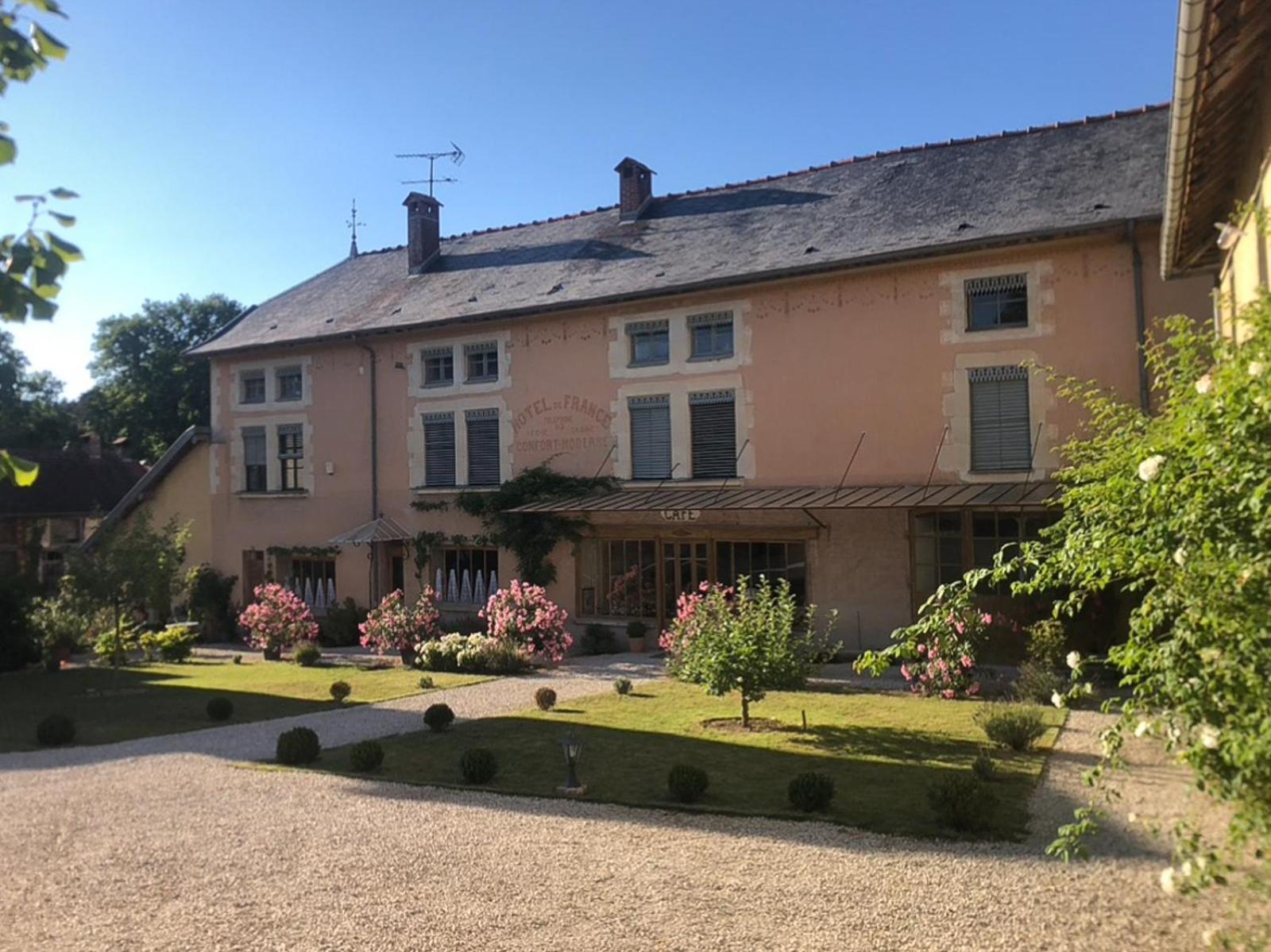 Domaine Hotel De France Cunfin Esterno foto